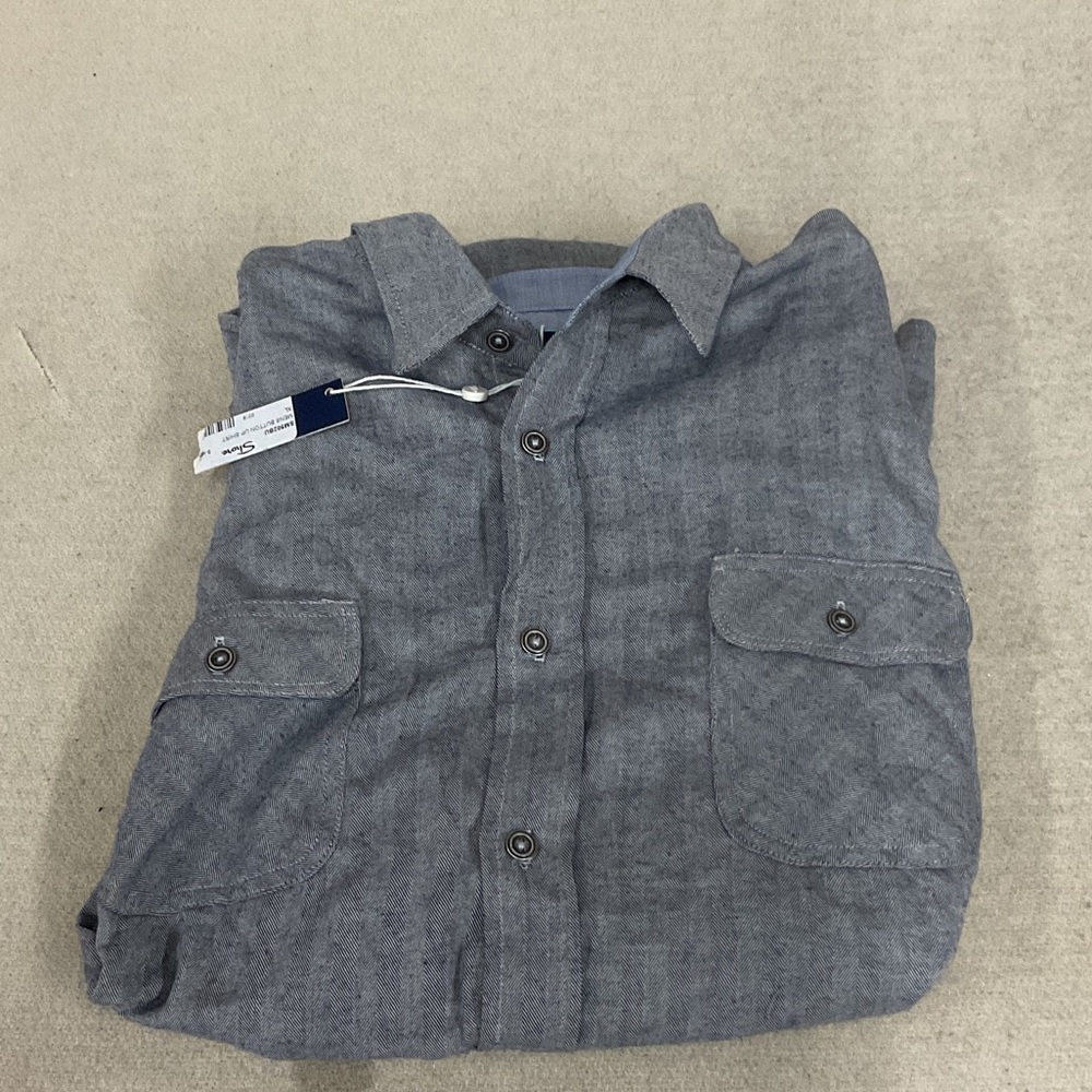 NWT Men’s long sleeve button down Shore shirt